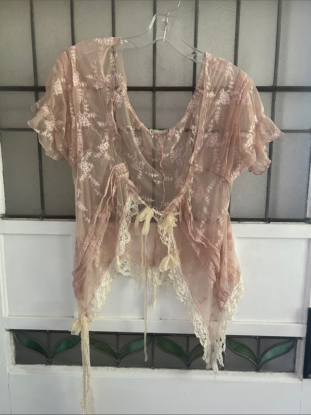 Vintage Dusty Rose Sheer Lace Tie-Front bed jacket